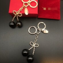 �A�Ұ����Ʒ�羳�¿��p�ݿ���\�Ͻ����耳׿�Ů����r�В��