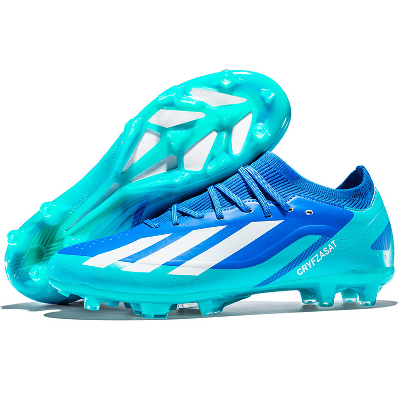 Zapatos de fútbol Putian transfronterizos hombres y mujeres césped artificial de césped ag clavos largos zapatos deportivos de entrenamiento de estudiantes juveniles