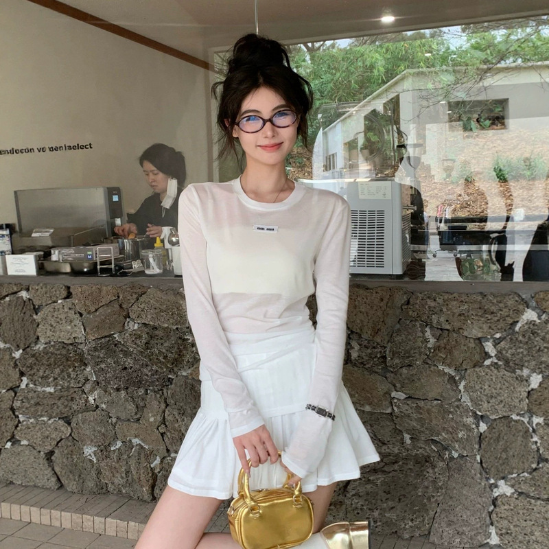 Miu Thin See-Through Long-Sleeved T-Shirt for Women, New Summer Style, Lazy Style Sun Protection Shirt, Blouse, Air-Conditioning Shirt, Outer Top Miu Thin See-Through Long-Sleeved T-Shirt for Women, New Summer Style, Lazy Style Sun Protection Shirt, Blouse, Air-Conditioning Shirt, Outer Top