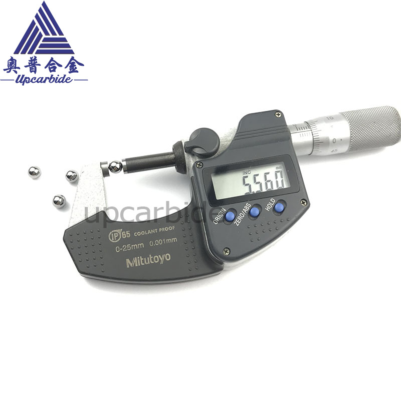 供应 φ5.56mm硬质合金挤孔球钨钢轴承球 碳化钨冲孔球