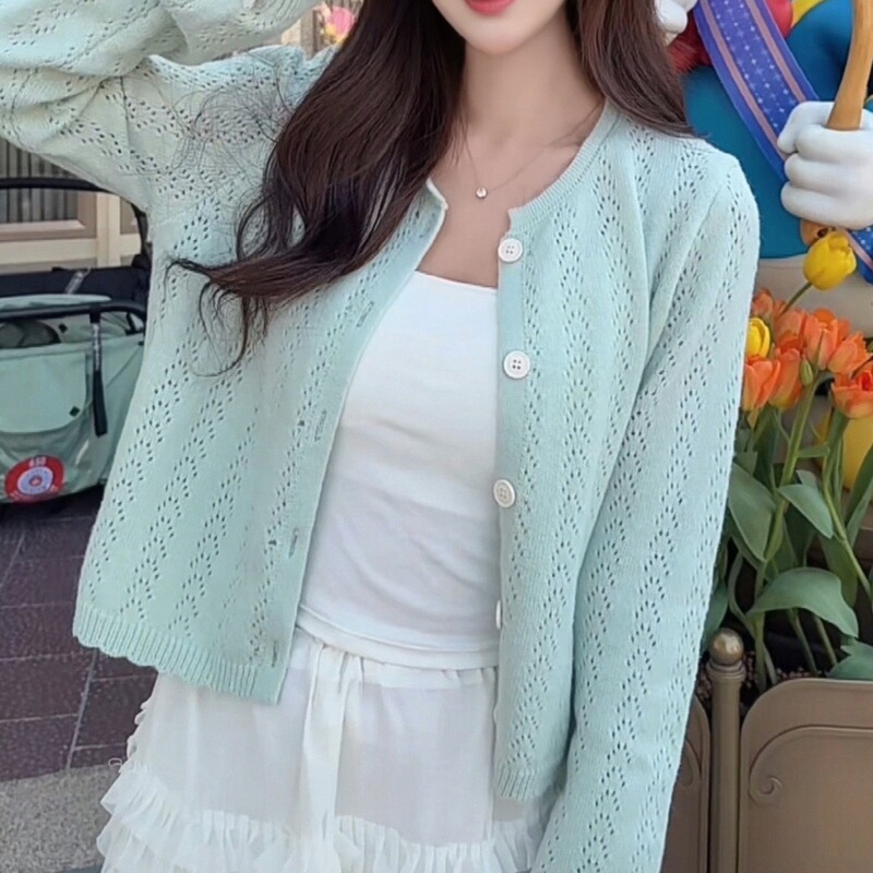 Korean-style round-neck hollow-out cardigan for women, solid color, sweet style, 2026 spring-summer new casual, gentle, versatile knitwear Korean-style round-neck hollow-out cardigan for women, solid color, sweet style, 2026 spring-summer new casual, gentle, versatile knitwear