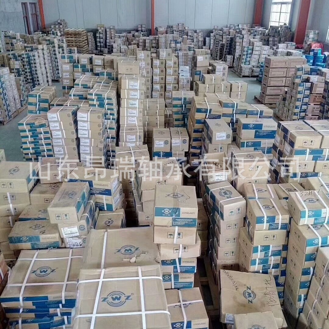 ZWZ瓦轴 23120CA/W33 调心滚子轴承 23122C/C3W33