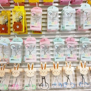 Beauty tools eyelash curler cartoon eyelash curler two yuan shop jewelry makeup supply 3 yuan shop stall supply