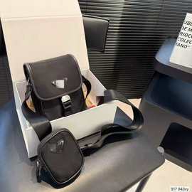 P拉达男女同款时尚迷你手机单肩包尼龙布零钱包斜挎背包图片实拍