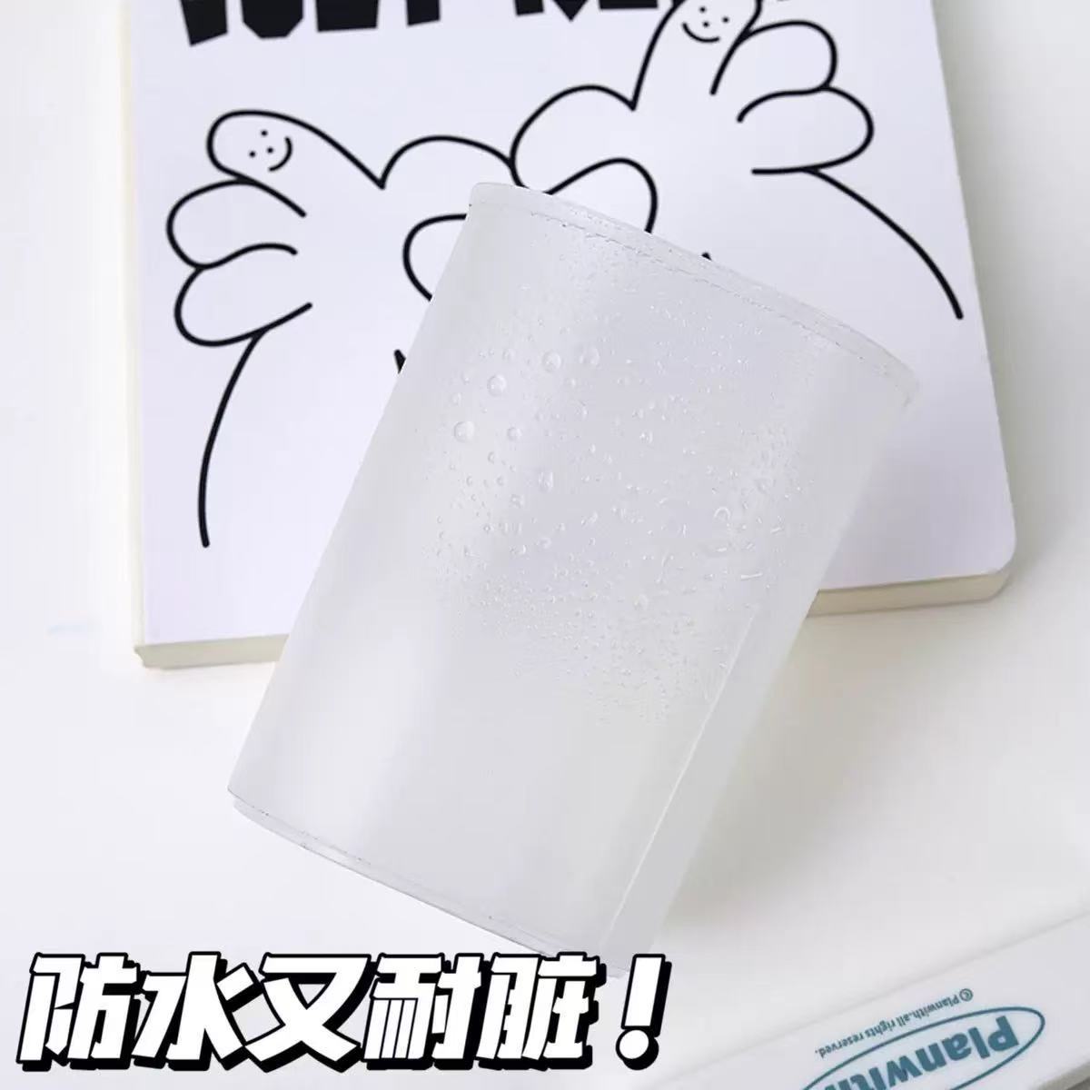 반투명 펜 홀더