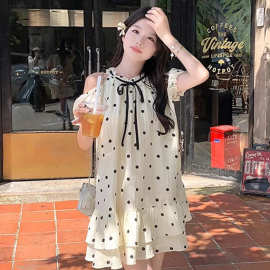 初恋甜美减龄露肩法式公主裙女夏新款小个子波点娃娃裙温柔连衣裙