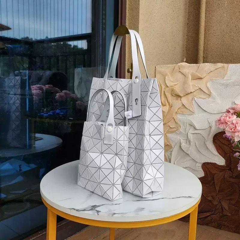 原厂三宅4×5格小方盒手拎包菱格一生几何单肩手提包休闲8X8格托|undefined