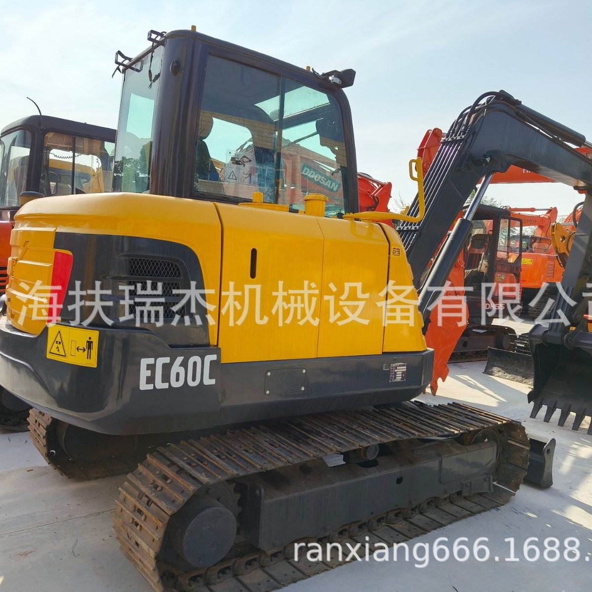 沃尔沃EC60C挖掘机