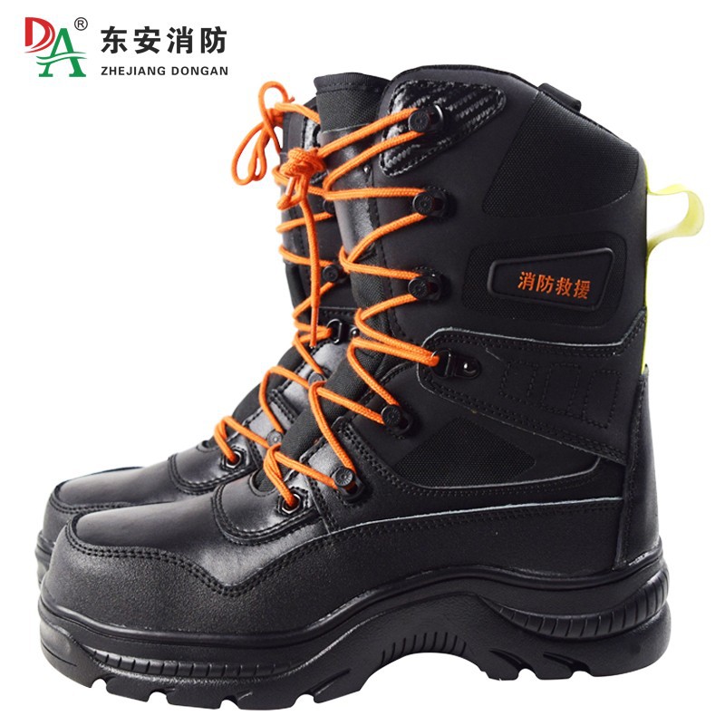 17式抢险救援靴户外森林消防滑牛皮耐磨高温防割穿刺高帮厂家直销