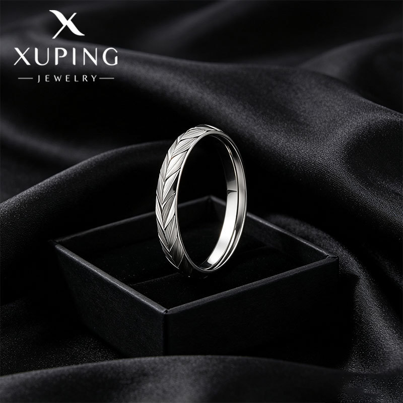 Anillo Liso con Textura de Espiga de Acero Inoxidable 304 para Mujer
