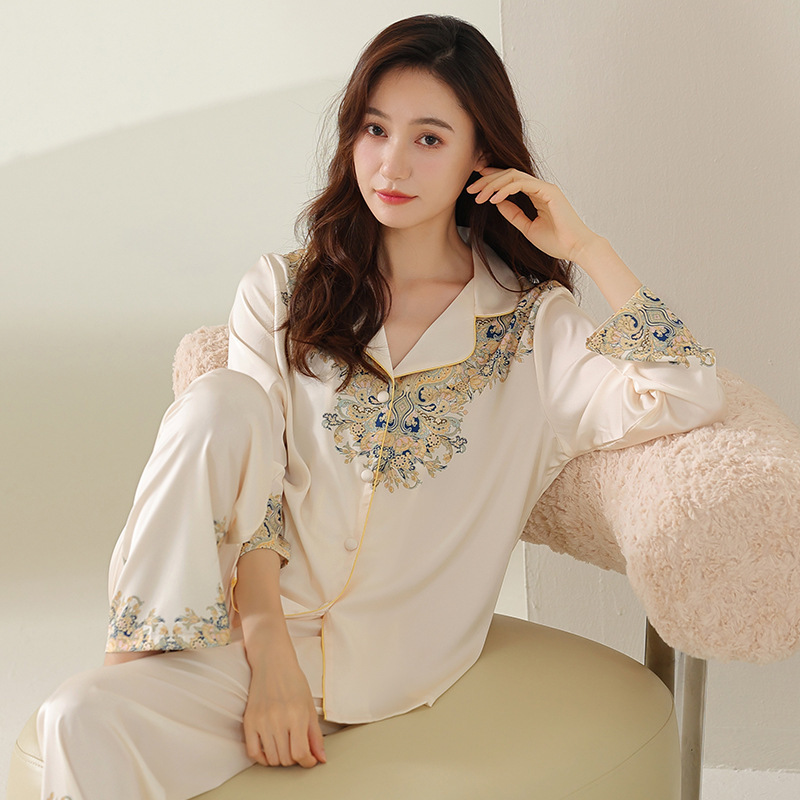 Tiktok-Style Women's Pajamas, Ice Silk Long-Sleeve Thin Summer and Spring/Autumn Set, Plus Size, Can Be Worn Outside, Loungewear, Light Luxury Style