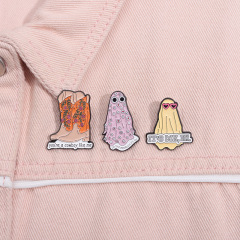 Minimalist Instagram-style Halloween casual little ghost cartoon high-end badge personalized flower retro brooch