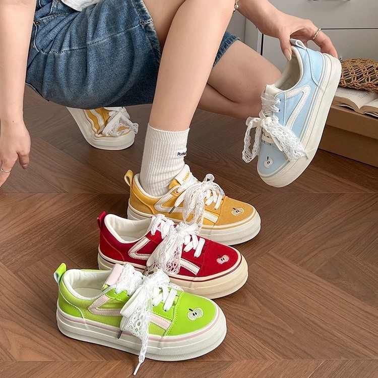 2025 nuevo diseño ins Apple skate zapatos de cabeza redonda nicho de verano transpirable zapatos de lona clásicos