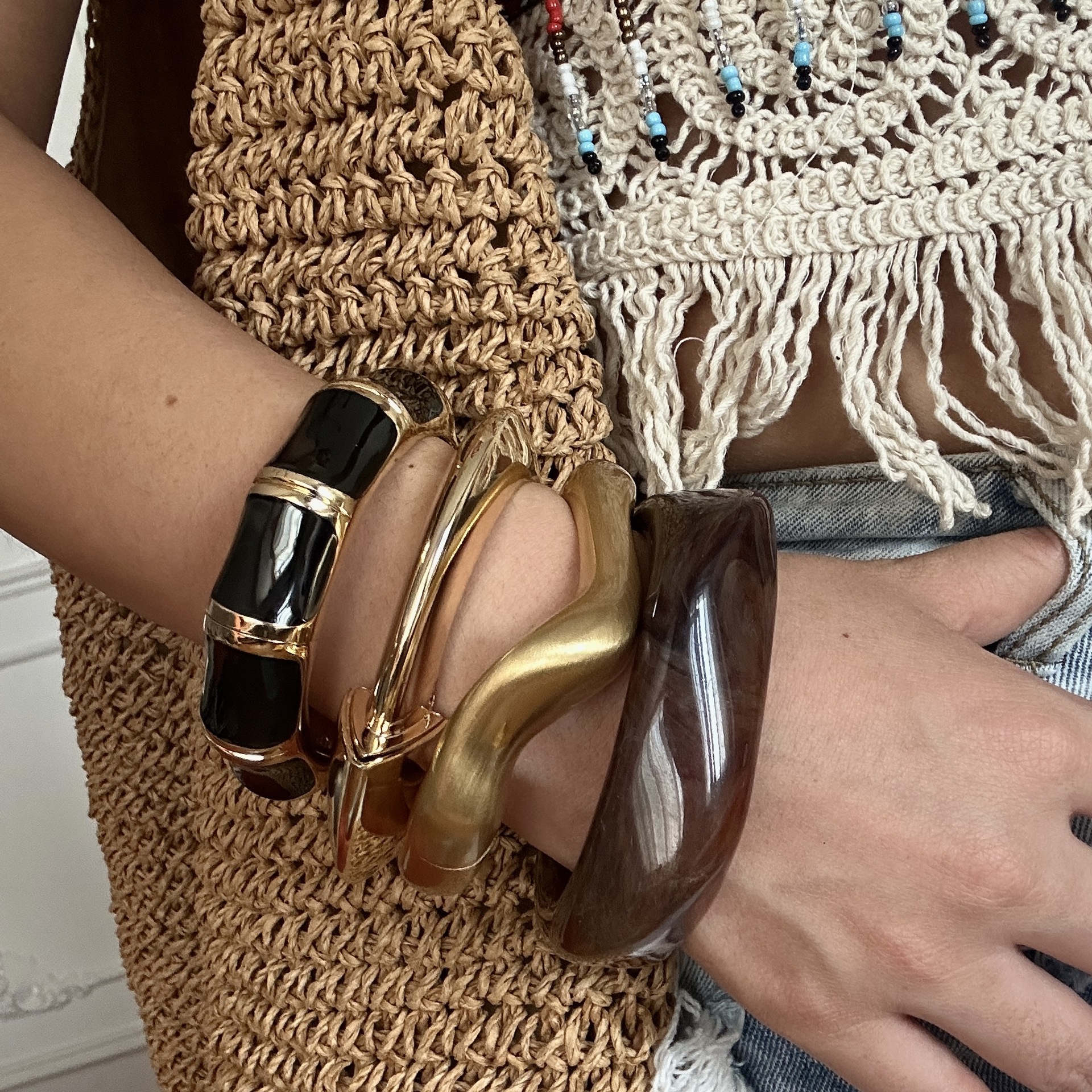 65g Weight Bangle Classification Alloy Chain Material 1 Piece Quantity Casual, Daily Occasion Alloy Material Solid Color Pattern Women's Gender Plating Design Elegant, Vintage Style Style Coffee, Gold Color Elegant Vintage Style Solid Color Alloy Wholesale Bangles 7