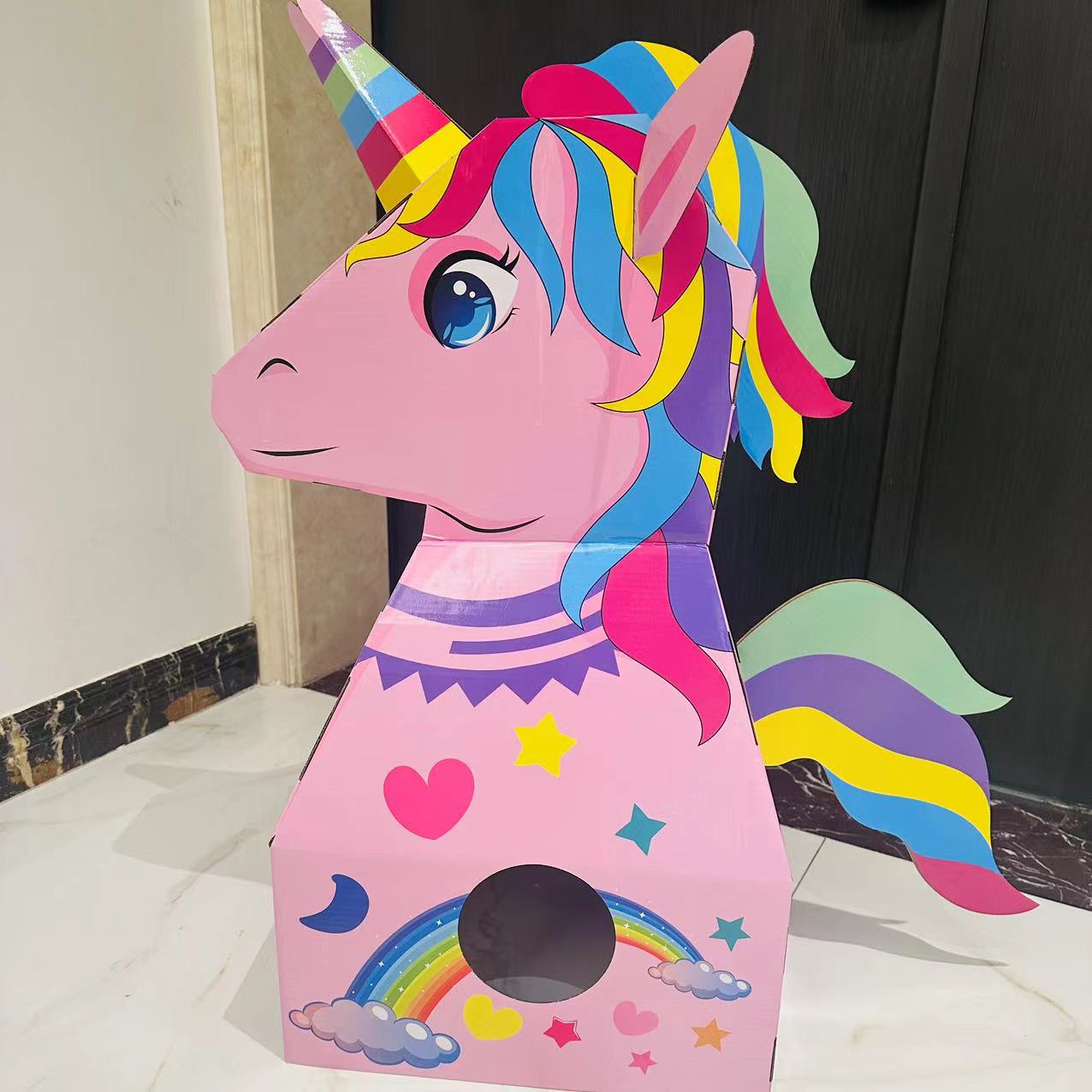 핑크 뿔난 야수