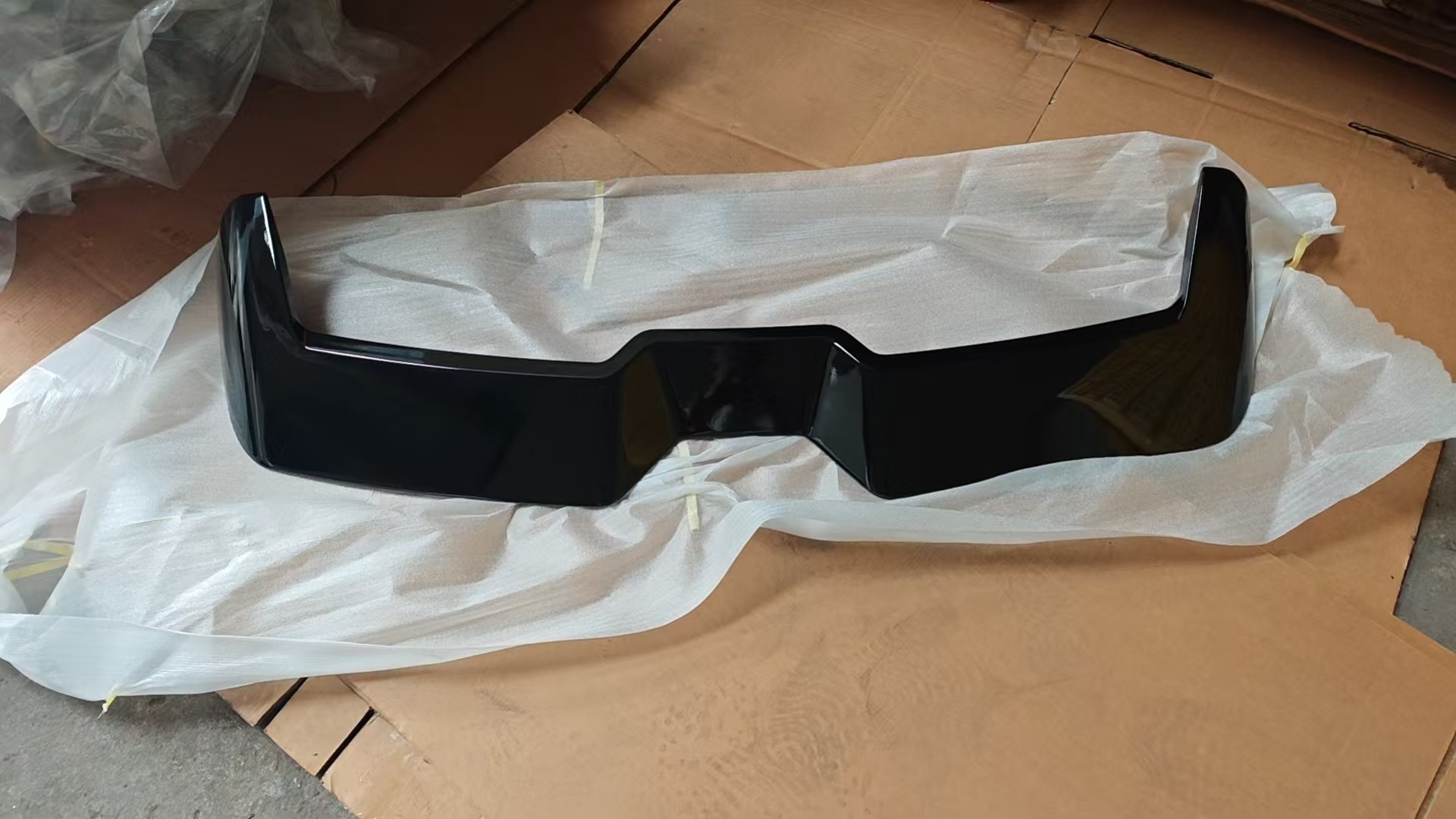Zero Run lafa5 sports rear spoiler, special for lafa5 MC model, modified top spoiler, no-drill exterior accessory