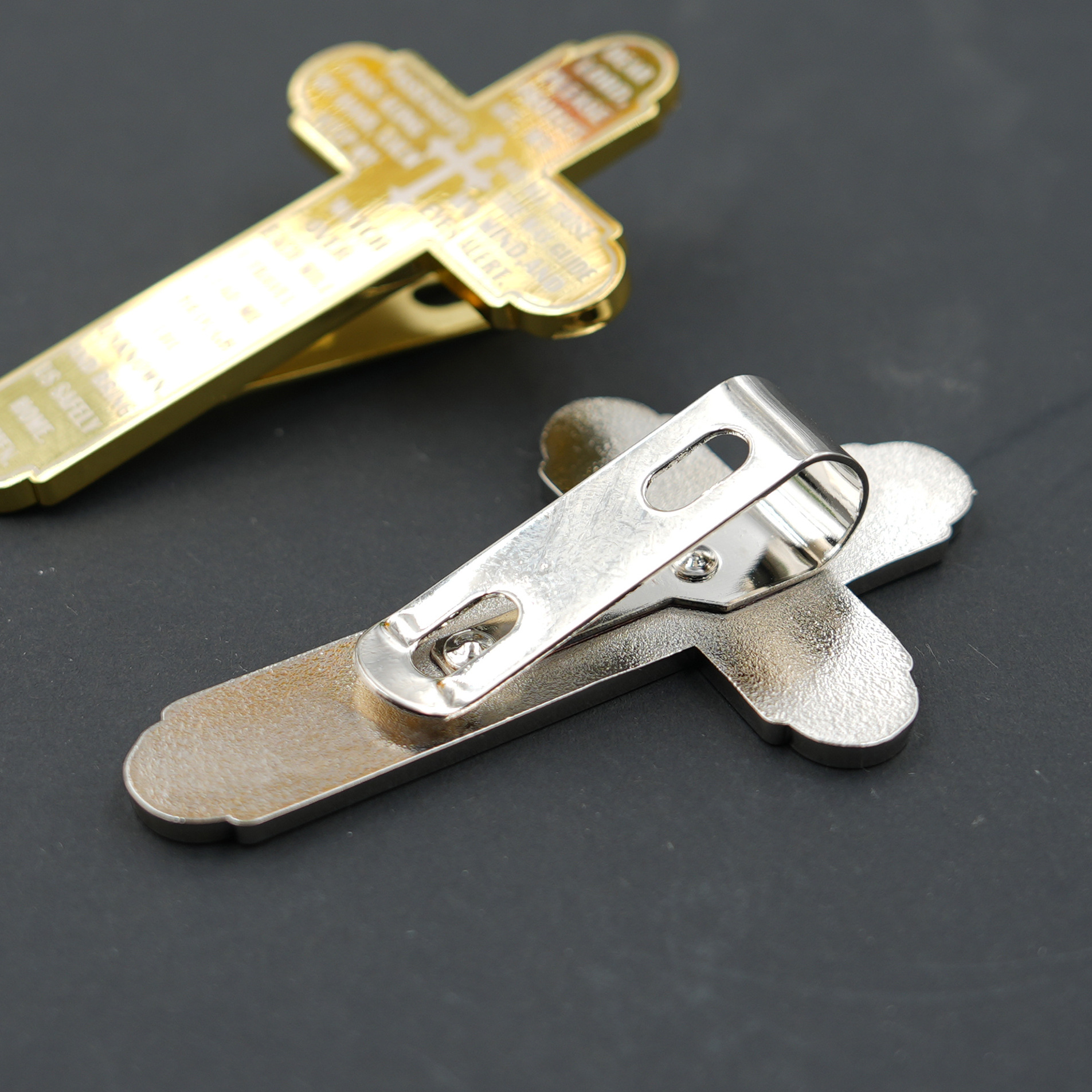 Jz31-Metal Cross Car Sun Visor Clip Prayer for Peace and Blessing Car Decoration Clip Car Hanging Ornament