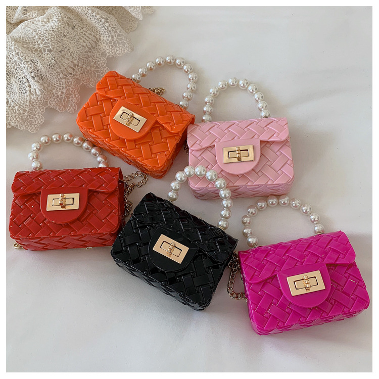 Mode Bonbon Farbe Perlengriff Mini Messenge Bag display picture 51