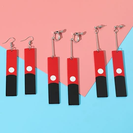 项链;耳环;戒指