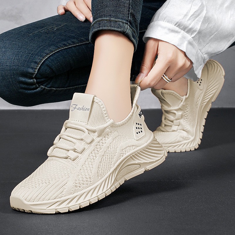 Cross-Border Plus Size Casual Breathable Sneakers Women's Versatile Solid Color Running Shoes_voghion.com
