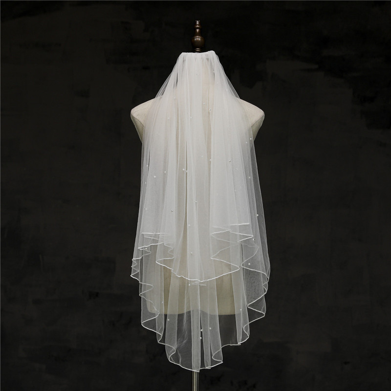 2025 Red Ling Veil with Edge Stitching, Double-Layer Bridal Veil, Plain Veil with Pearls, Short Veil, Finger-Length Style, Real Photos