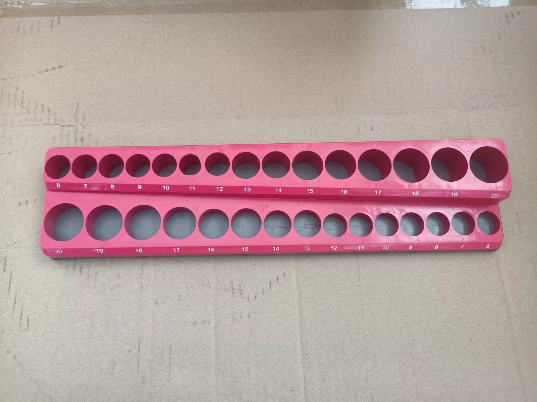 公制38磁性套筒底座