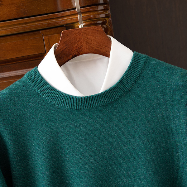 Demi-season classic base T-shirt with a round collar