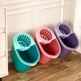 水桶、水缸;家用盆;拖把、拖布桶