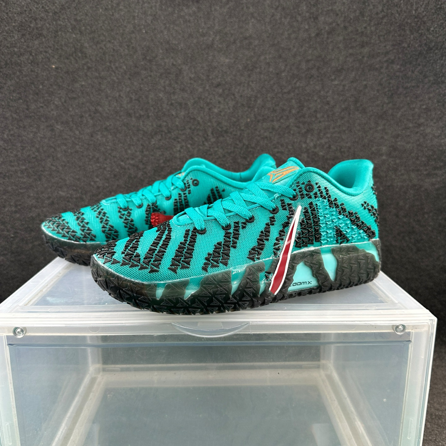 Zapatos Chunyuan Putian, tres generaciones de zapatos de baloncesto de combate real, zapatos deportivos casuales JA3 EP para hombres, zapatos de golf de moda con almohadilla de aire para mujeres.