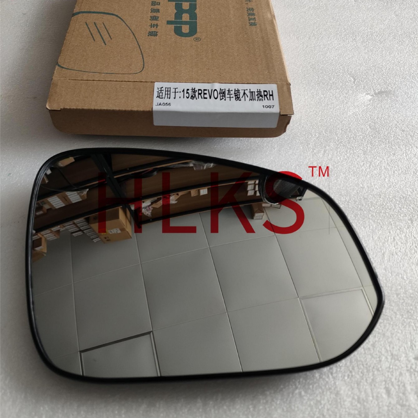 Espejo Retrovisor Exterior RH de Vidrio y ABS para Toyota Hilux Revo