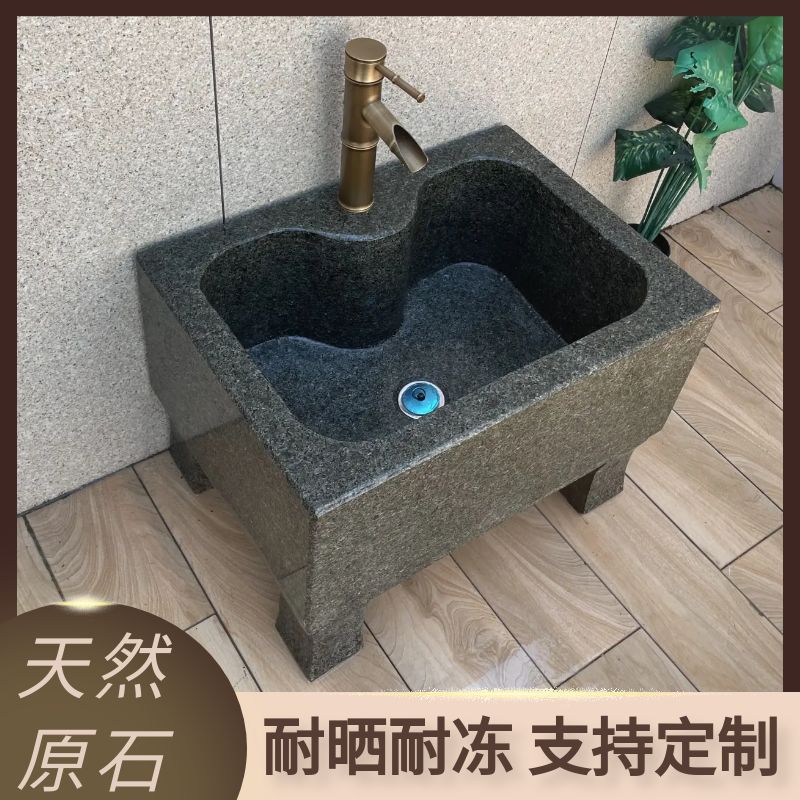 Travel mop