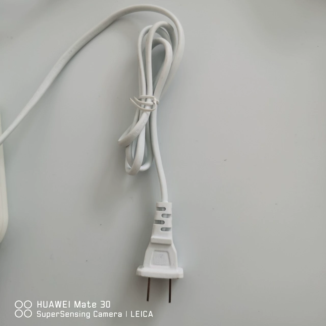 Вилка шнура питания национального стандарта для подключения