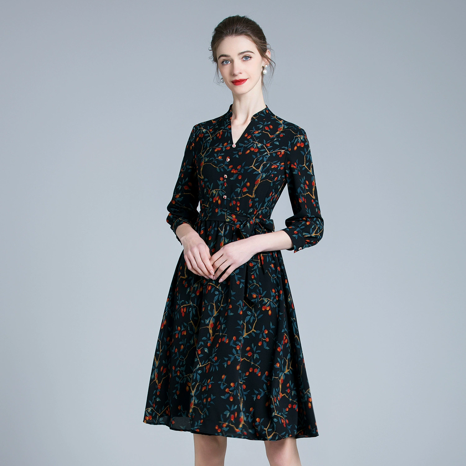 Шэньчжэнь высокого класса Повседневная среднего возраста и пожилых МАМ платье Лето с коротким рукавом в наличии плюс размер женщин юбка поколение волос