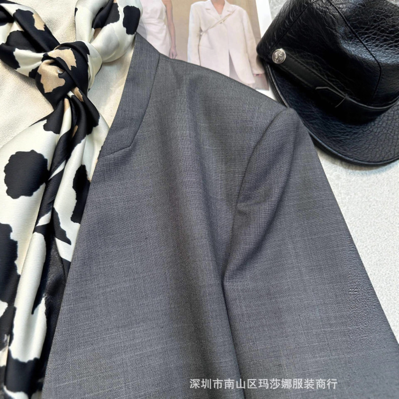 法式高端2025早秋新款女装无扣长袖西装外套女宽松显瘦西服上衣|undefined