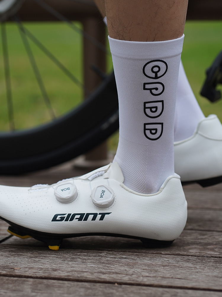 Cycling Socks Breathable Moisture Wicking Compression Sports Gear_voghion.com