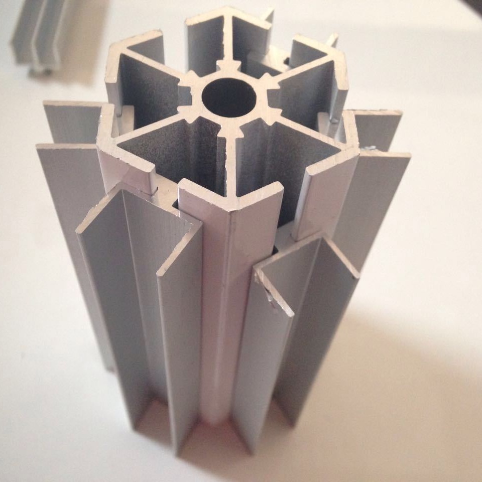蜂巢迷宫六棱柱铝型材六角柱展架制作材料展览展示60度立柱铝料