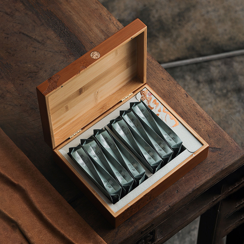 2024年新款高档送礼茶叶包装盒摆泡绿茶红茶岩茶通用包装礼品竹盒