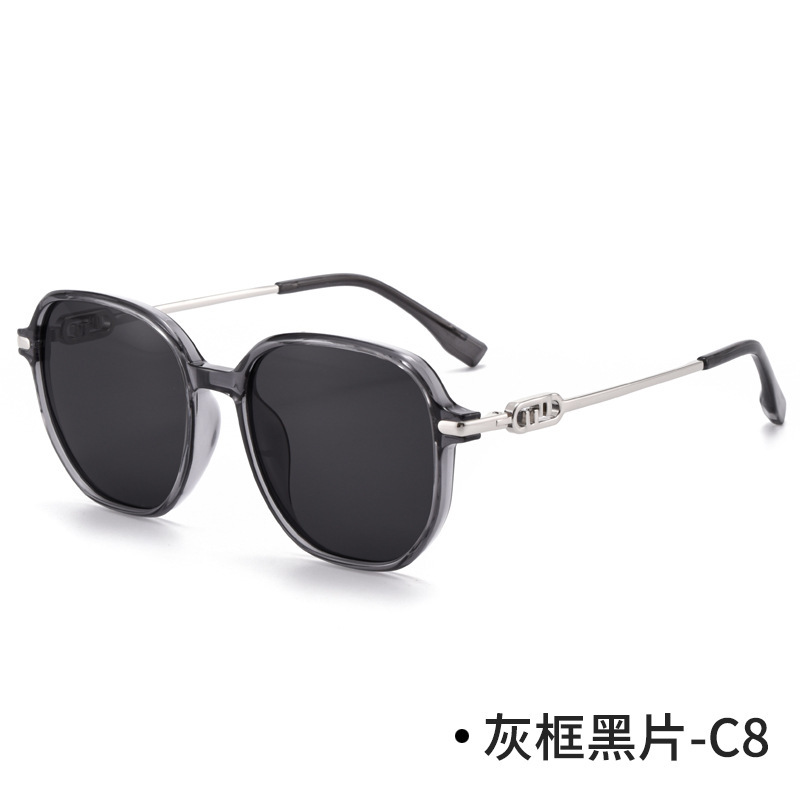 ファッショナブルなレディースストリートスタイルのラージフレーム高精細偏光サングラス、夏の日焼け止め、近視サングラスと組み合わせることができます。|undefined