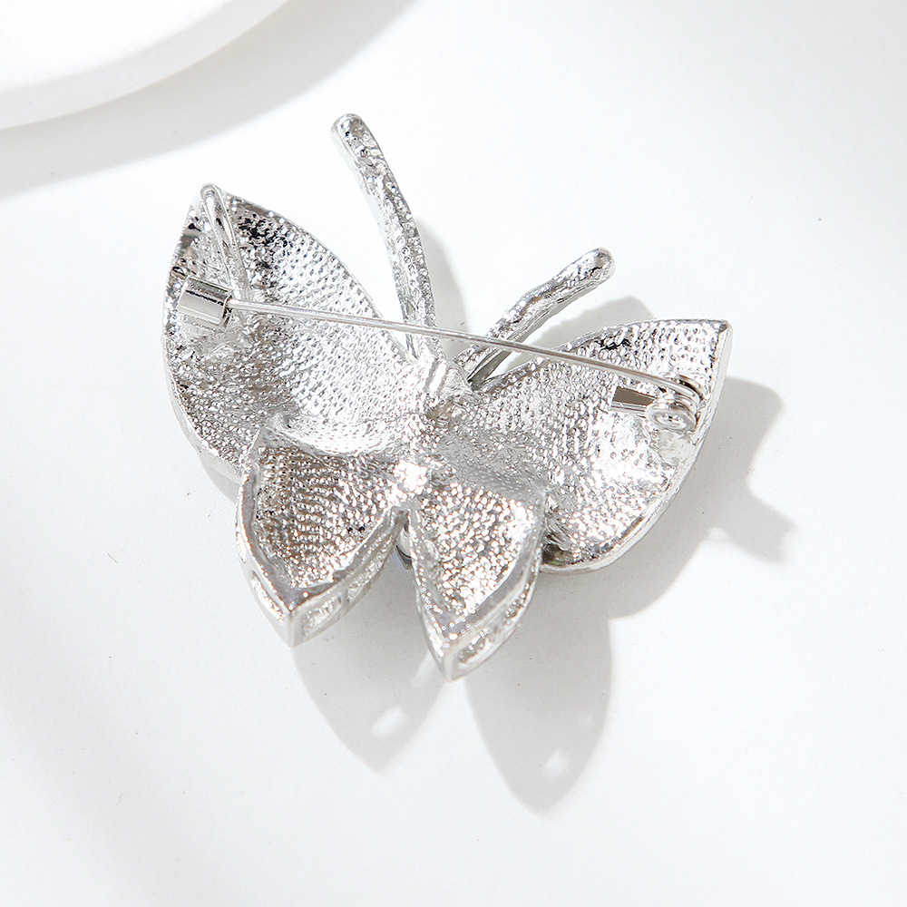 Inlay Design Retro Luxurious Pin Butterfly Zinc Alloy Inlay Rhinestones Unisex Brooches