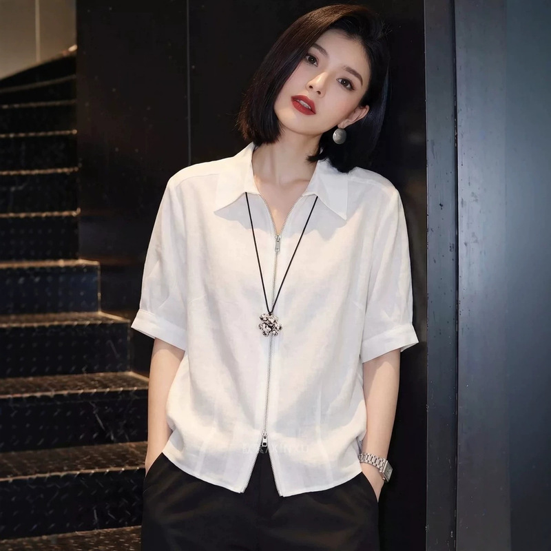 Summer New Style Light Luxury Short-Sleeved Shirt with Lapel and Zipper Design, Versatile for Work and Commuting, Slimming Thin Jacket for Women A11922
