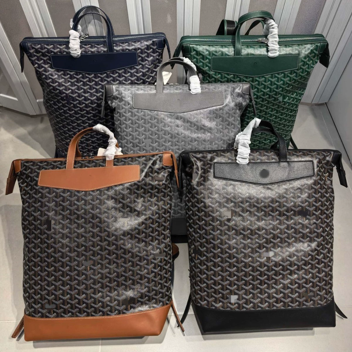 Сумка-тоут GoyaBellechasse для мамы, для покупок, на плечо, в руку, с принтом собачьих зубов