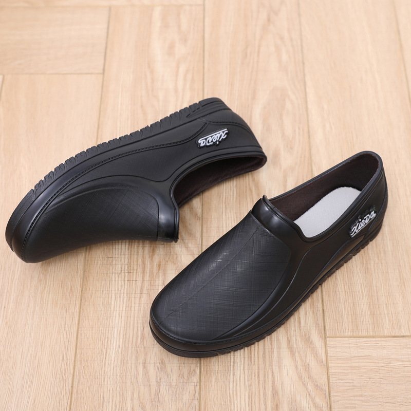 검정색 신발(한 사이즈 크게 선택하세요)