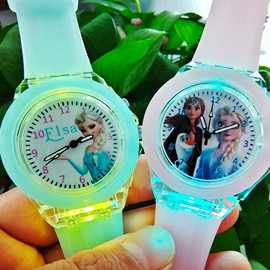 卡通儿童手表批发促销女童冰雪奇缘艾莎公主手表学生发光表电子表