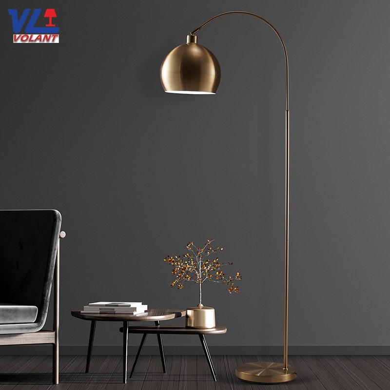 Metal de alto valor elegante y sencillo textura francesa romántica cama de piso de hierro forjado lámpara de pesca retro hogar