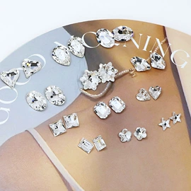 美甲饰品;饰品配件;水钻