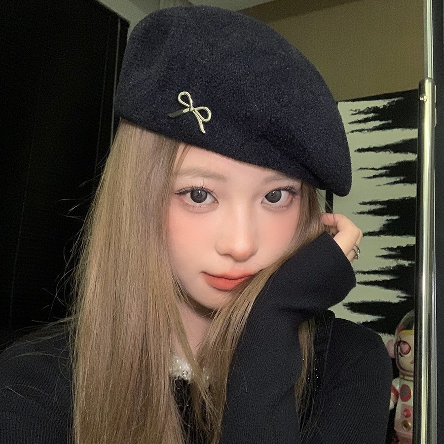 Vintage lana roja boina de invierno otoño de alta calidad arco de metal mostrando la cara gorra de niño de periódico