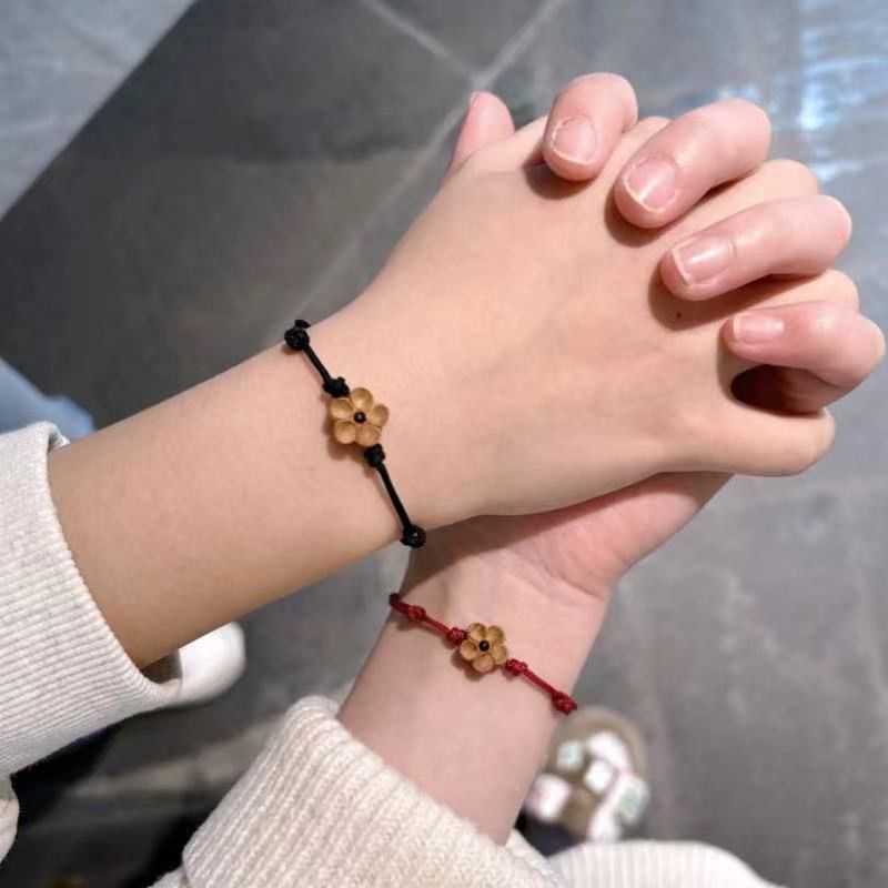 Big Sale [Resin Flower] Small Flower Bracelet Women's Hand-Woven Lucky Zodiac Year Peach Blossom Red Rope Couple Bracelet Gift