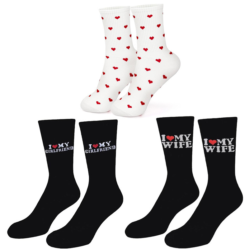 Ready-Made Cotton Casual Sports Stockings for Men and Women, Heart-Shaped Couple Socks, Cross-Border Popular Sweat-Absorbent and Deodorant Trendy Socks