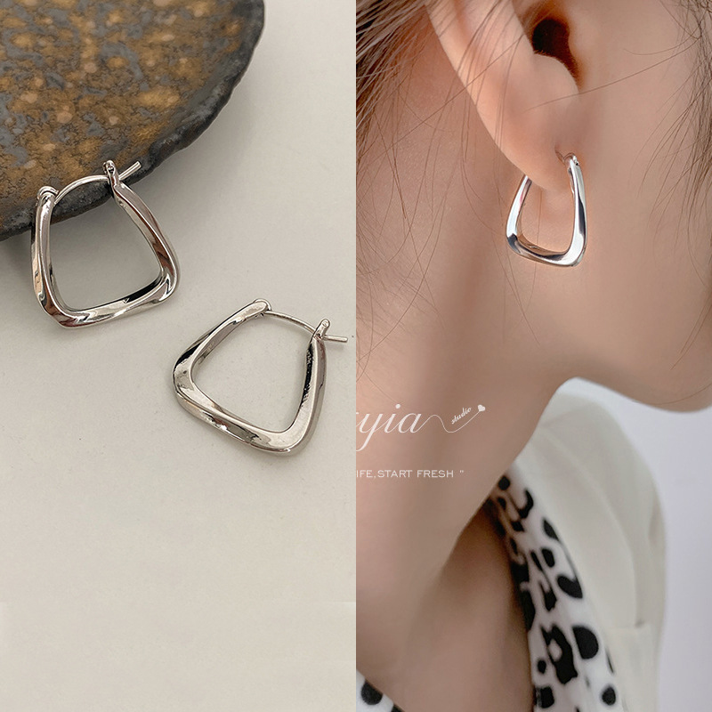 D0277方形耳扣-银色