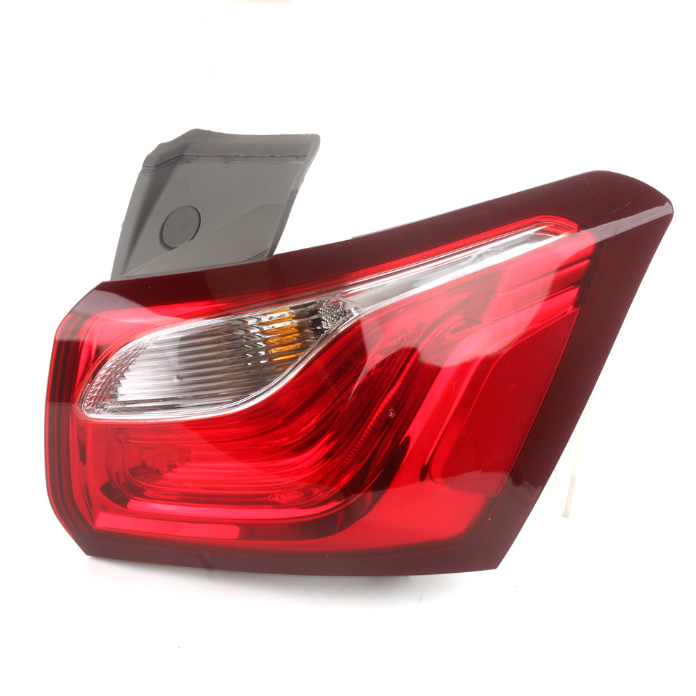Suitable for Chevrolet Equinox 17-20 Models Rear Tail Light Assembly, Brake Light, Reverse Light, Turn Signal Light